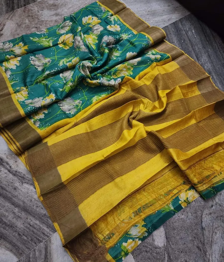 Pure handloom floral tussar silk saree with zari border block print with silk mark tag